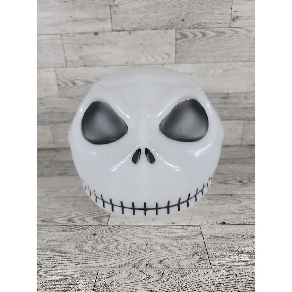AMC Jack Skellington Disney Nightmare Before Christmas Popcorn Bucket Lights Up - Picture 2 of 7